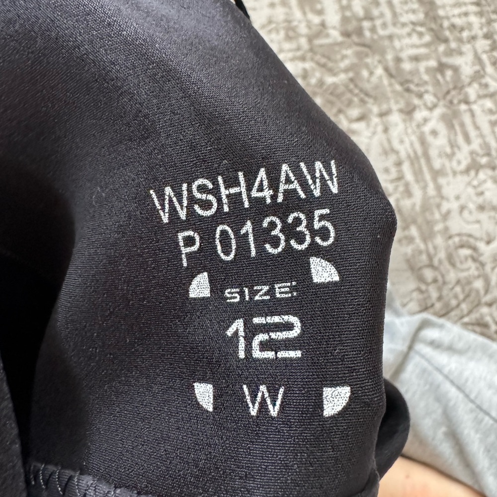 Rip Curl Women's Wetsuit Shorts 12 Black - Picture 3 of 3